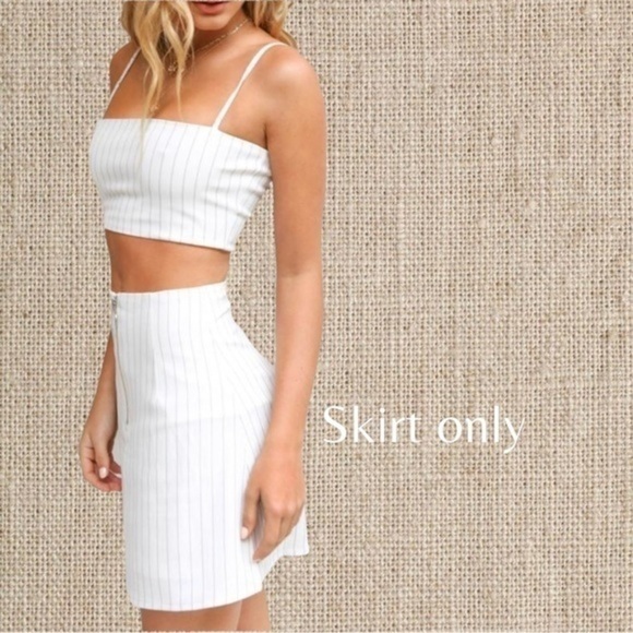 Strips mini skirt - Picture 2 of 7